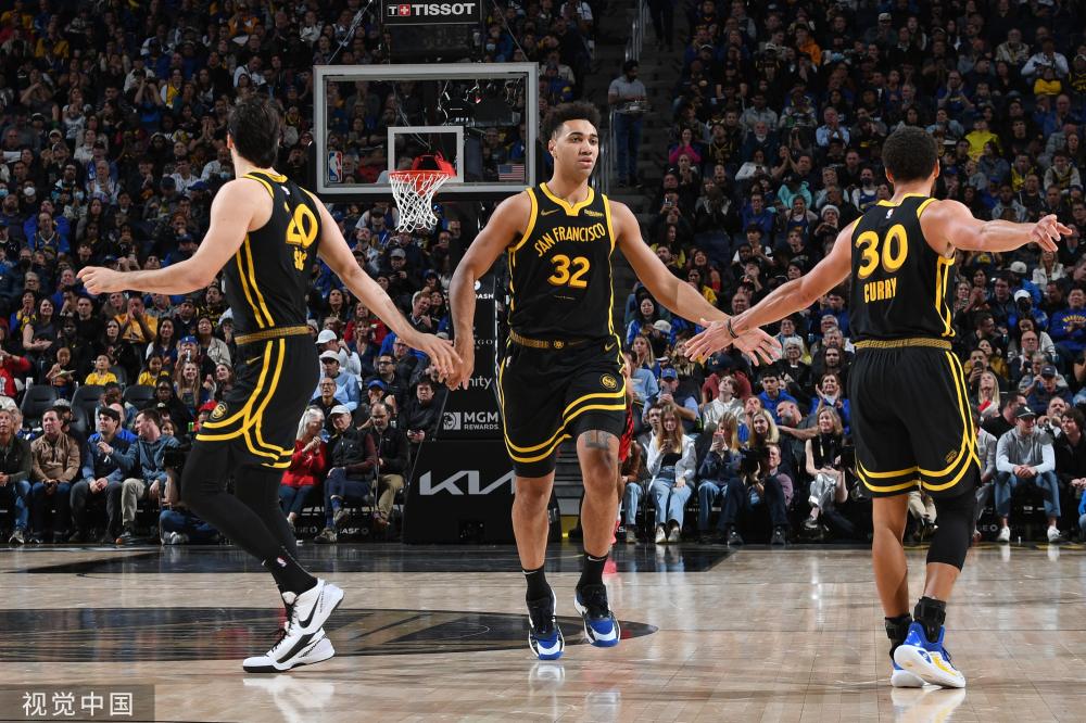 而动漫组合 而动漫组合