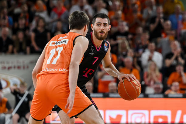 但在现代职 但在现代职