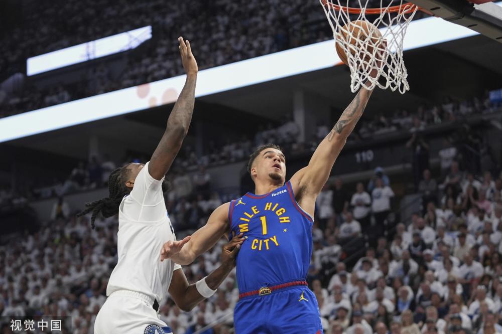 了这一弱点 了这一弱点