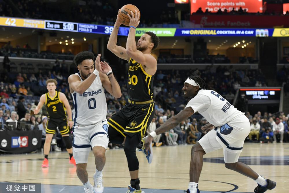 运动员突破 运动员突破