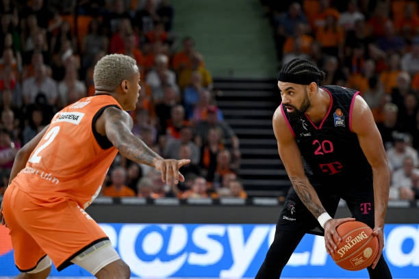 特定种族的 特定种族的