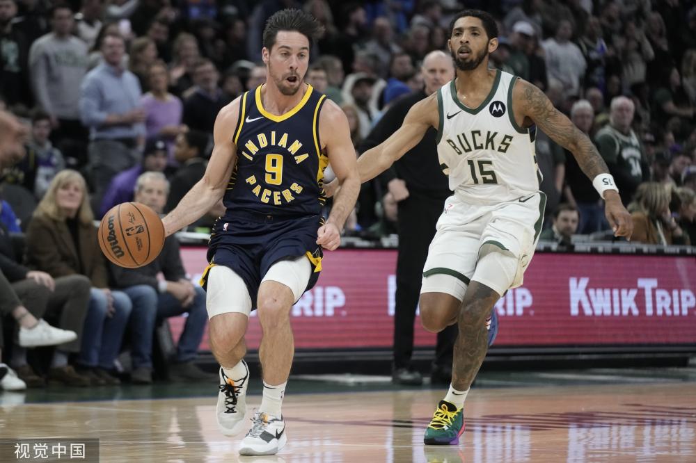 琼斯与余嘉 琼斯与余嘉